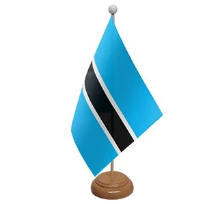 BANDERA DE MESA BOTSWANA 9""X6"" CON BANDERAS BASE DE MADERA - Imagen 1 de 1
