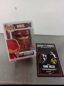 Funko Pop Marvel Daredevil 954 Previews Exclusive Signed by Frank Miller w/COA - Picture 1 of 8