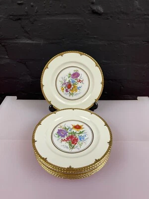 8 x Paragon Park Lane 2173 Salad Plates 21 cm Wide Set RARE - Image 1 of 4
