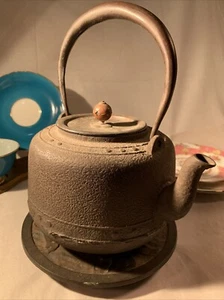 Japanese Antique Iron Kettle Teapot Tetsubin Tea Ceremony With Cast Iron Trivet - Picture 1 of 12