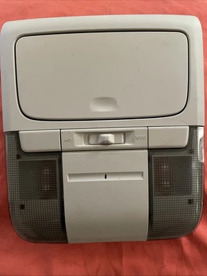 2010-2014 Subaru Legacy Outback Console Dome Light Lamp NO SUNROOF Overhead OEM - Image 1 of 4