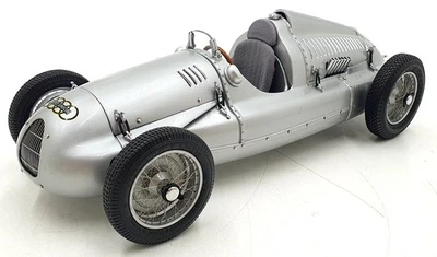 CMC 1/18 Scale Model Car M-027 - 1928-1938 Auto Union Typ D - Silver - Image 1 of 4