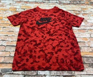 Nike Shirt Jungen Large rot schwarz Tarnmuster Kurzarm Swoosh Sportshirt Jugend - Bild 1 von 10