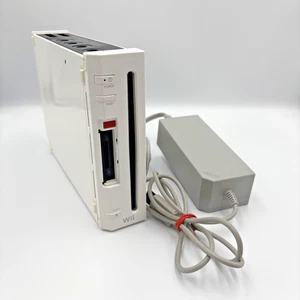 Consola Wii solo RVL-001 para piezas como está - enciende - Imagen 1 de 10