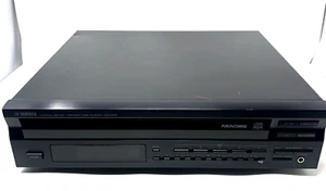 VINTAGE YAMAHA CDC-675 Natural Sound 5 Disc Compact Disc Player - TESTED & CLEAN - Picture 1 of 11