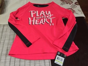 GIRLS UNDER ARMOUR PLAY WITH HEART LONG SLEEVE T SHIRT SIZE 4 PINK/BLACK NWT - Picture 1 of 3