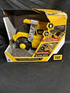 CAT Dump Truck - Picture 1 of 1