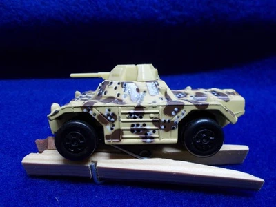 Matchbox MB73 Weasel Yellow Desert Camo, Black Wheels - Image 1 of 3