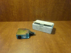 Telemecanique XCK-ML limit switch - Picture 1 of 2