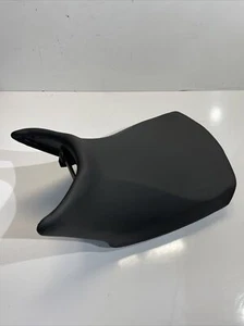 12-17 Triumph Tiger Explorer XC XCA XR XRT FRONT DRIVER SEAT SADDLE T2304422 - Picture 1 of 12