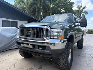 2001 Ford Excursion - Picture 1 of 20