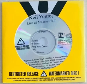 NEIL YOUNG - LIVE AT MASSEY HALL 1971 - U.S. 17-TRACK PROMO CD - SEALED !! - Picture 1 of 2