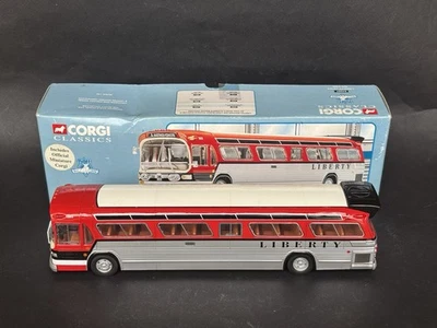 Autobús CORGI 54507 1:50 Liberty Lines GM 5306 PECERA RARO Foto 1 de 4