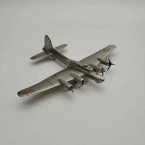 B17 Flying Fortress Danbury Mint Pewter Figurine - Picture 1 of 10