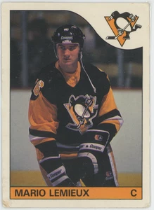Mario Lemieux 1985 OPC Rookie Card RC Pittsburgh Penguins #9 LEGGERE 29770 - Foto 1 di 3