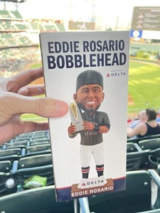 Neu im Karton Eddie Rosario Braves NLCS MVP Wackelkopf 8.2.22 Truist Park SGA - Bild 1 von 1