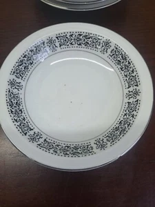 Set Of 4 Executive House Prestige 6118 Desert Dishes - Picture 1 of 6