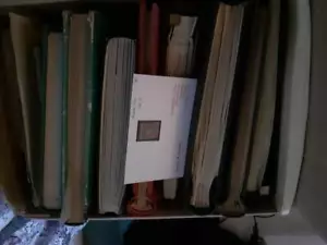 20kg GB CLEAR-OUT IN LARGE BOX (MANY THOUSANDS OF STAMPS) Albums, covers ETC - Picture 1 of 12