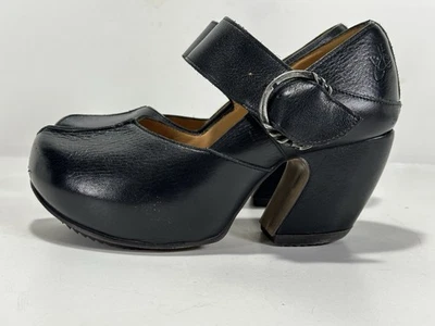 John Fluevog PREPARE GUIDE BACK Mary Jane platform heels Size 6.5 WORN ONCE! - Image 1 of 4