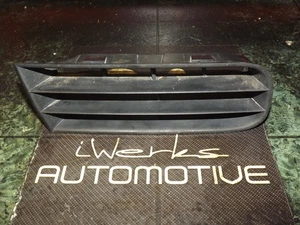 99-02 USDM OEM Saab 9-3 front passenger lower bumper fog light lamp vent trim FR - Picture 1 of 8