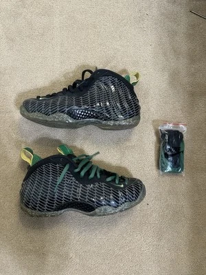 Oregon Duck Foamposite Size 8 - Image 1 of 4