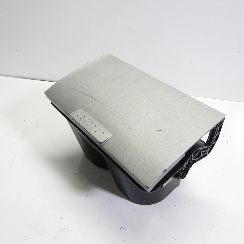 Оригинальный подстаканник для центральной консоли Toyota Solara 2004–2008 годов выпуска - Изображение 1 из 4