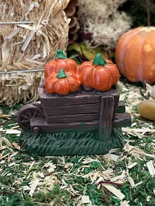 Puppenhaus Feengarten Zubehör HERBST Erntewagen Schubkarre mit Kürbissen - Bild 1 von 2