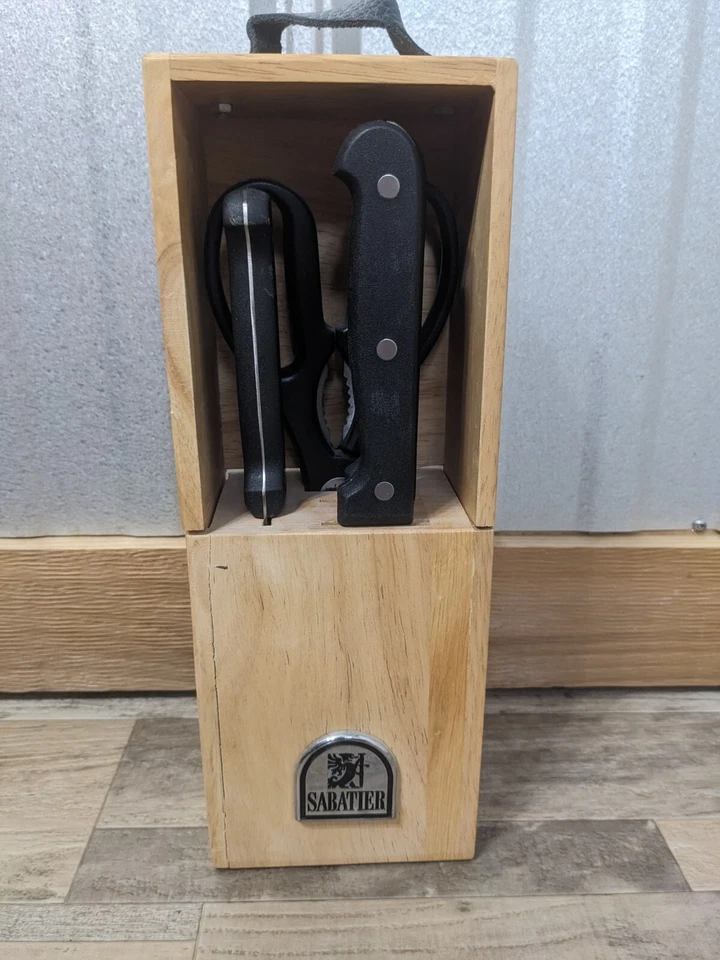 Sabatier Juego de 5 Piezas de Bloqueo Barbacoa Cubiertos Preparación Set de Regalo Kit de Tijeras y Cuchillo Foto 1 de 4