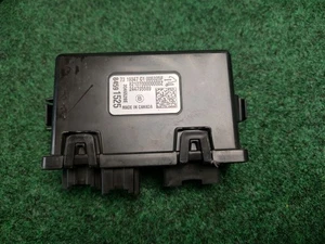 2019-2023 CHEVROLET BLAZER REAR POWER TAILGATE LIFTGATE CONTROL MODULE OEM 3S7 - Picture 1 of 5