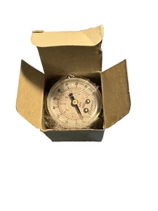 Clippard air pressure gauge 1.5" dial 0-100 psi 1/8" NPT rear stud mount - Picture 1 of 5