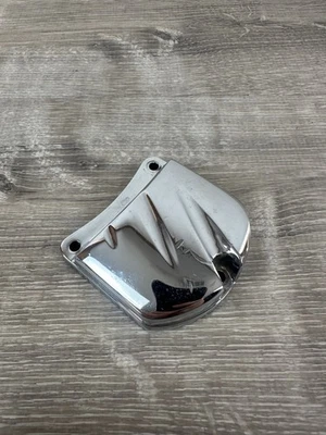 Cubierta de extremo de solenoide cromado Kuryakyn (9050) Foto 1 de 4