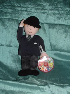 MR BENN 9" PELUCHE GORRO MUÑECA ETIQUETA JUGUETE SUAVE DAVID MCKEE 2002 OSO DORADO - Imagen 1 de 5