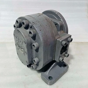 Uchida GH7-100-R Hydraulic Gear Pump - Picture 1 of 5