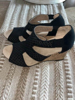 LifeStride Geometric Cutout Wedge Heel Slingbacks - Heidi 9 wide cork bottom Foto 1 de 4