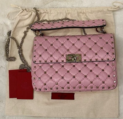 Bolso Valentino Rockstud Rosa Solapa Cuero Acolchado Mediano Foto 1 de 4