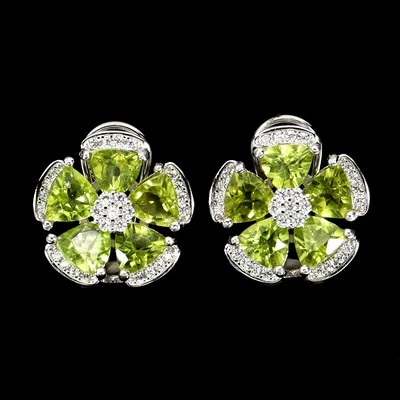 925 Sterling Silver Earrings Trilliant Peridot 5mm Natural Gemstone Jewelry - Image 1 of 4