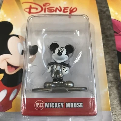 Disney Nano Jada Metalfigs, Black & White Mickey Mouse & Minnie, 100% Die-cast - Image 1 of 3