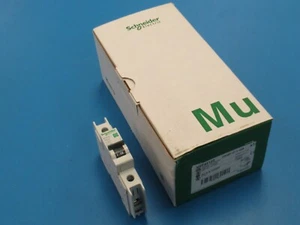 (12) M9F42120 SCHNEIDER BREAKER C60BP 1P 20A C KURVE 14kA UL489 10kA IEC/EN60947 - Bild 1 von 7