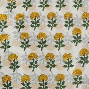 Indian Cotton Running Fabric Loose Craft Sewing Floral Print Fabric By The Yard - Picture 1 of 9