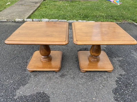 Excellent Vintage Pair Ethan Allen Maple Wood Solid End Coffee Tables Cover