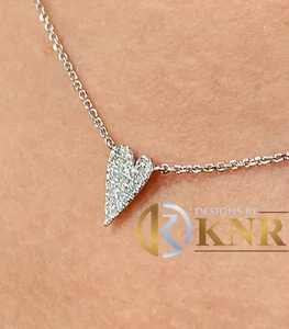 14K White Gold Heart Shape Natural Diamonds Pendant and Adjustable Chain 0.15ctw - Picture 1 of 4