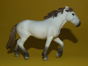 16) Schleich Schleichpferd Pferd Camargue Stute 13711 China - Bild 1 von 7