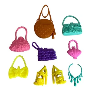 Barbie Fashionistas Konvolut 6 Geldbörsen Schuhe Halskette - Bild 1 von 10