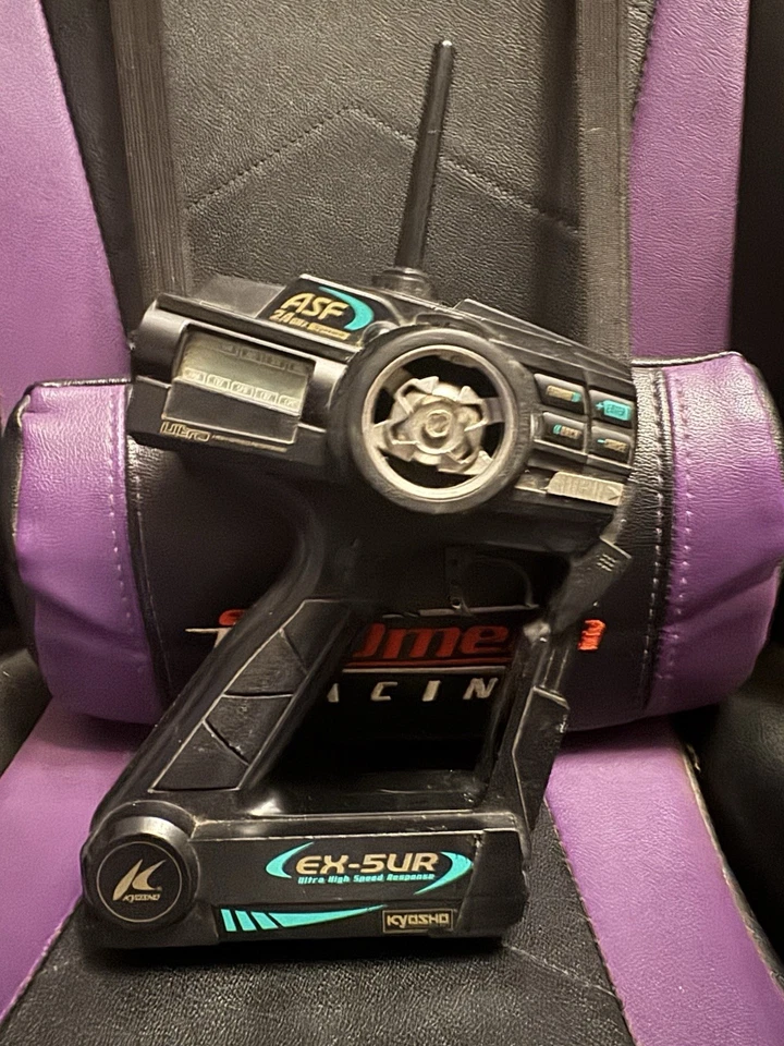 Kyosho Radio Black Mini-Z - Image 1 of 2