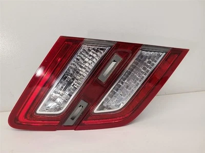 Luz trasera para conductor Ford Taurus LH 2013-19 sin equipamiento policial montada en tapa  Foto 1 de 4