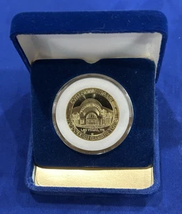 GOLDEN NUGGET 50th Anniversary $2 Gaming Token~LAS VEGAS~Boxed - Picture 1 of 3