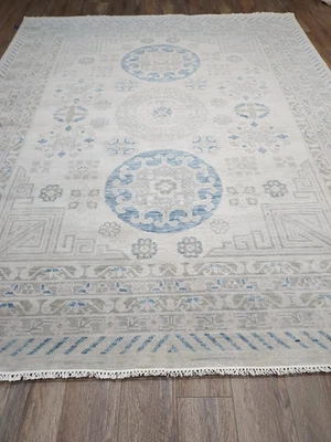 ALFOMBRA TURCA OUSHAK.ALFOMBRA MODERNA MULTICOLOR 8x10,ALFOMBRA BOHEMIA HECHA A MANO Foto 1 de 4