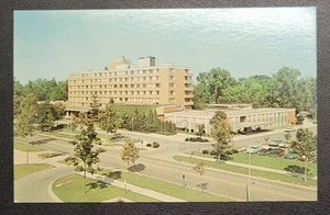 Cartolina d'epoca - Kellogg Center for Continuing Education - Michigan State Univ - Foto 1 di 3