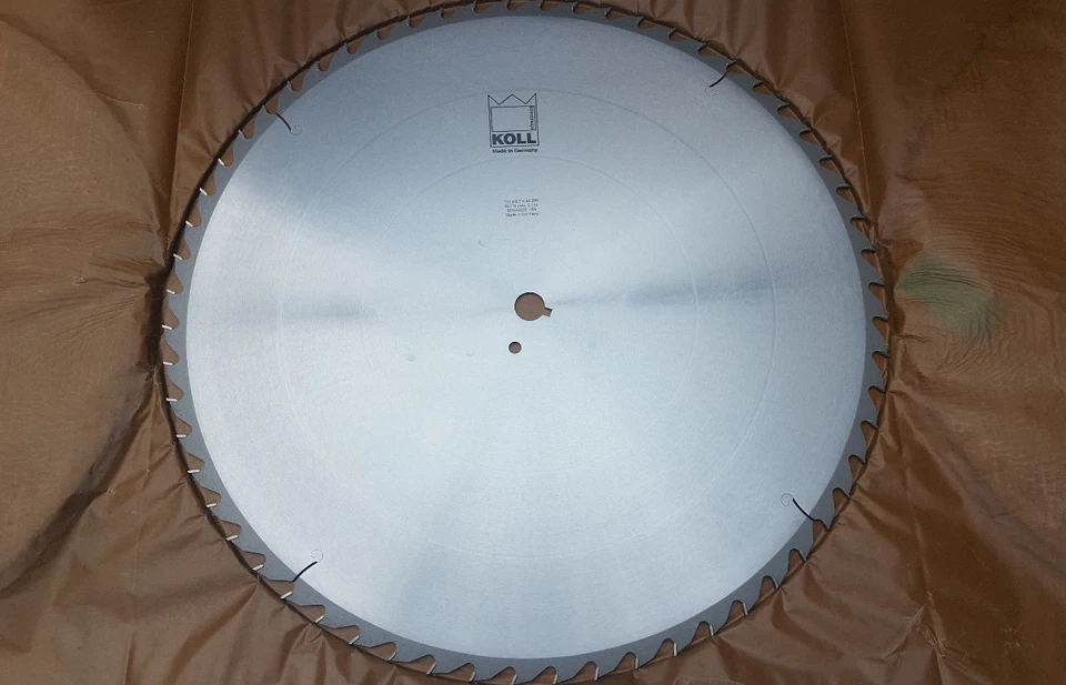 HM Kreissägeblatt f. Trommelsäge Zuschnitt 700 x 6,0 x 30 mm, Z. 60 WZ von Koll - Bild 1 von 1