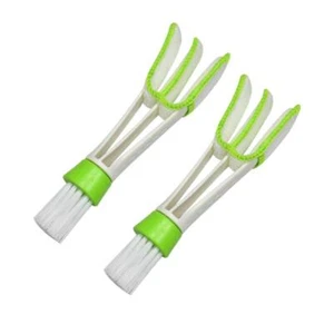 Multifunction Cleaning Brush For Car Air Vent 2 Microfiber Sleeves Blinds Cleane - Picture 1 of 7